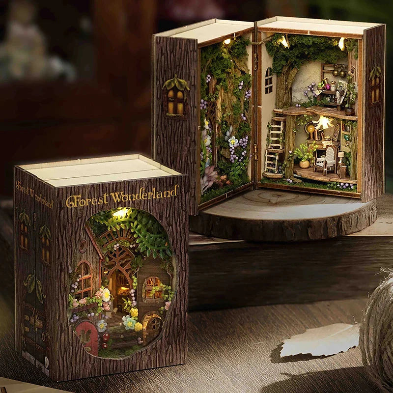 Forest Wonderland Miniature House Shop name