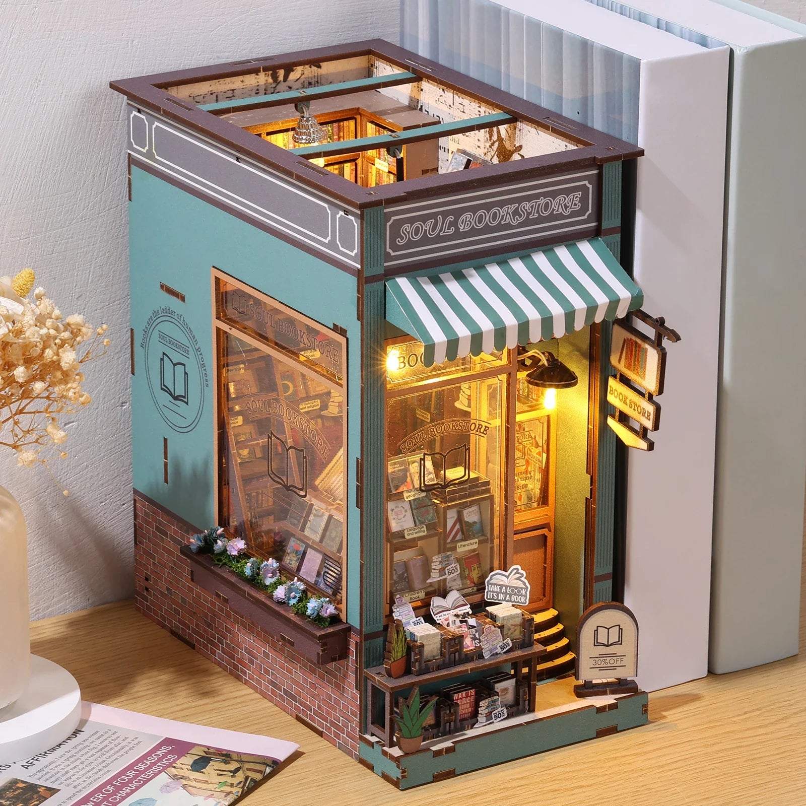 Gardenhouse Light Book Nook - Book Nook